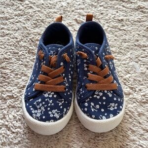 Oshkosh brown and blue floral shoes